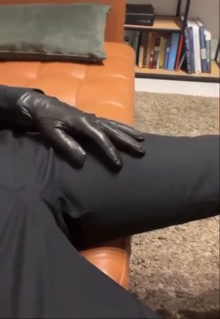 krisgloves