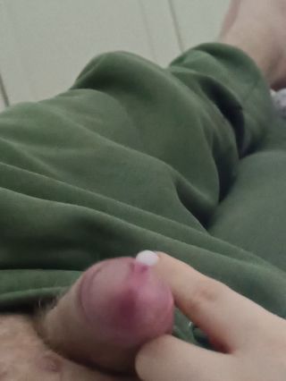 VID_20240209_223705.mp4