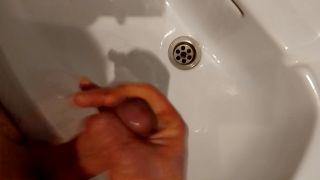 VID_20240222_220046.mp4