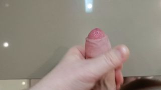 VID_20240228_224749.mp4