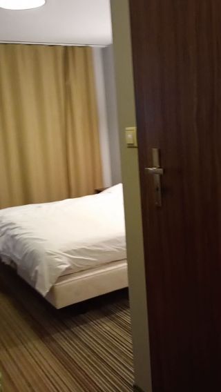 1000000334.mp4