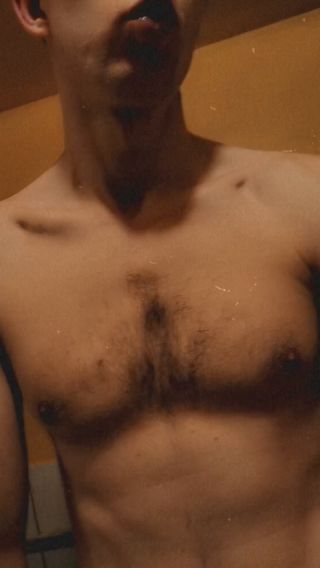 Snapchat-2081996634.mp4