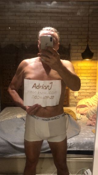 AdrianJ
