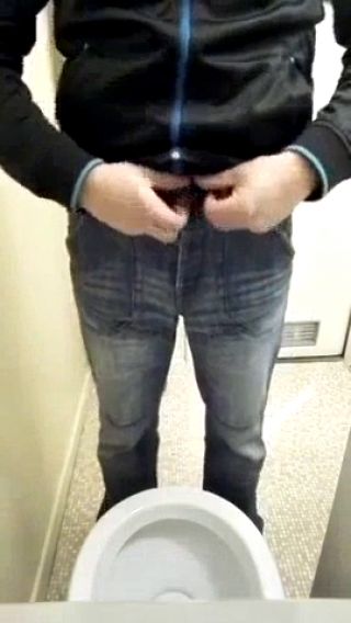 ab02d50ced932cf775a7715ce46a7d56.mp4