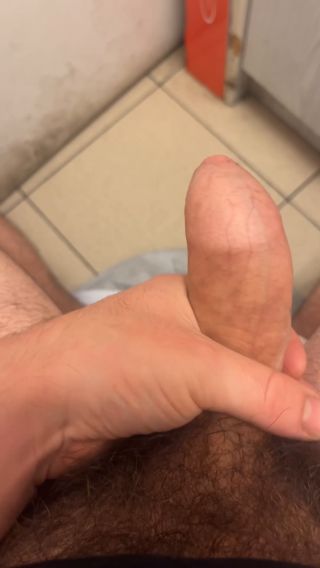 3BF25747-60B7-4D7C-94CB-78BC12F60227.mov