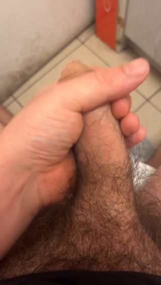 3BF25747-60B7-4D7C-94CB-78BC12F60227.mov