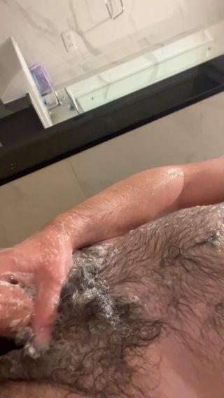 0F89AB5A-E9EB-49F5-BE0C-BB3F0EECED68.mov