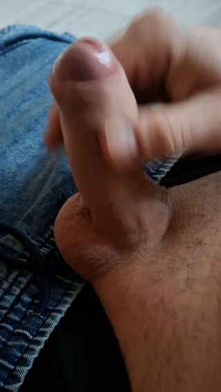 20250304_080001.mp4