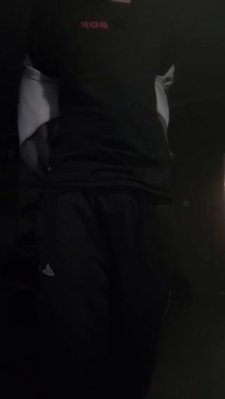 Snapchat-1868926031.mp4
