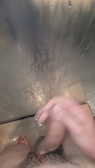 8c12e1cdbea4e6a2d32297d405c85c55.mp4