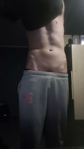 Snapchat-1824850820.mp4