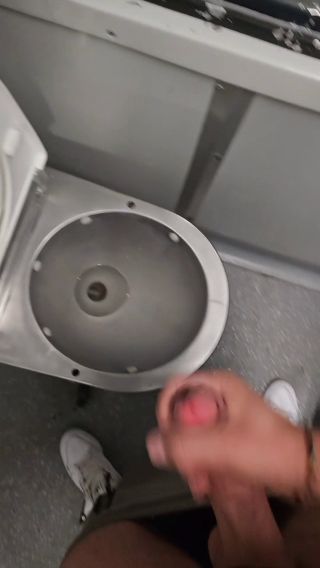 1000008557.mp4