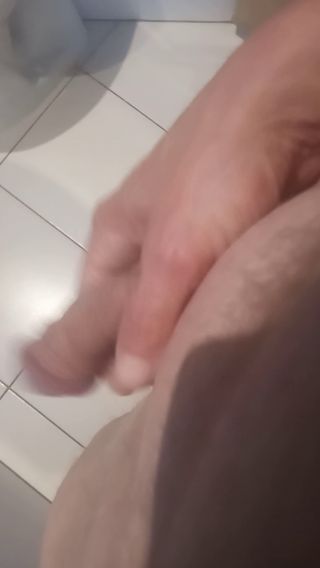 VID_20250525_181928.mp4