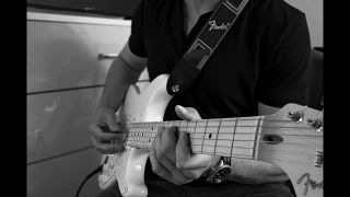 🎸😇