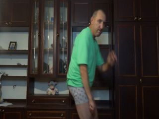 0757d0b9-d8aa-4f4e-ab40-7390f6a1477a.mp4