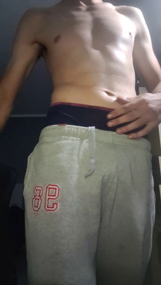 Snapchat-1755013618.mp4