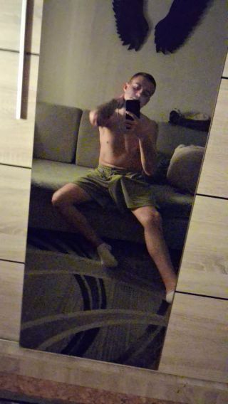 Snapchat-156083719.mp4
