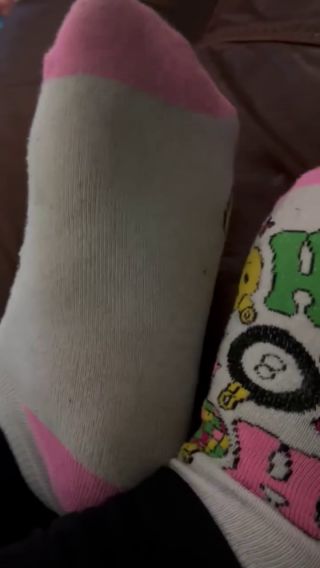 FayeFeetGoddess_1280p_20251122_090419.mp4