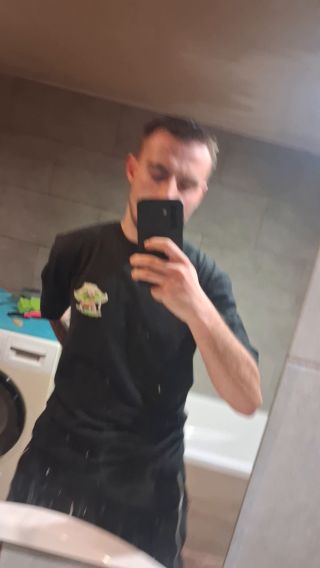 Snapchat-895639823.mp4