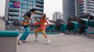 Shuffle Dance.mp4
