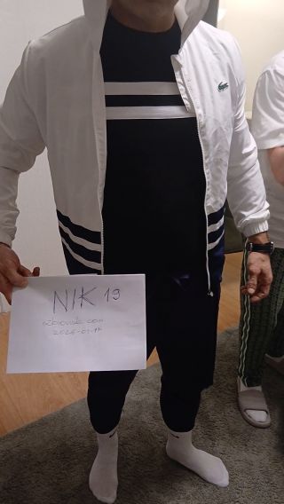 Nik19