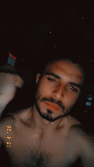 Snapchat-711641501.mp4