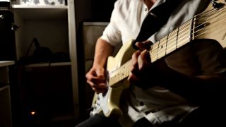 🎸😋
