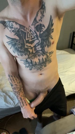 66E2A0BA-C9DE-4DF8-841E-137459AE2C61.mov