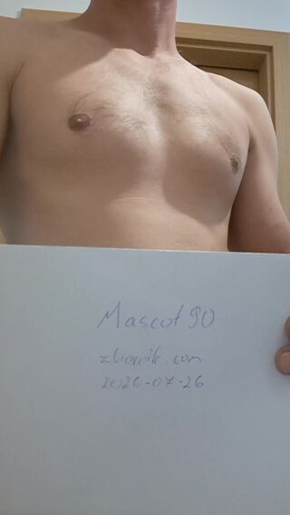 Mascot90
