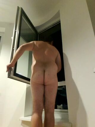 LIVE - 2026-07-28 02:19