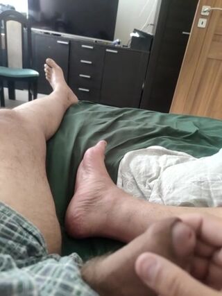 LIVE - 2026-08-04 08:35