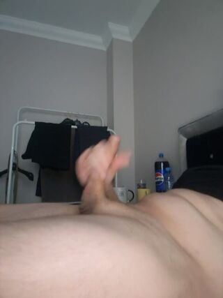 LIVE - 2026-08-07 21:39
