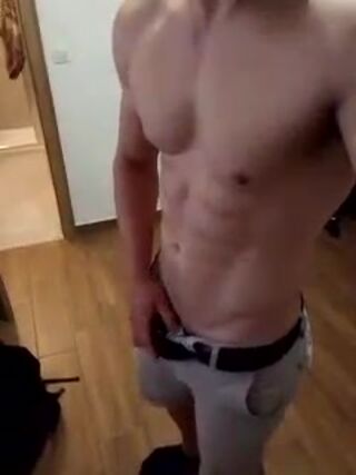 LIVE - 2026-08-22 22:09