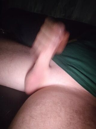 LIVE - 2026-08-22 21:33