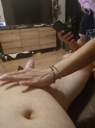 LIVE - 2026-08-22 05:19
