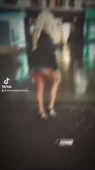 aa6ccf048f2b47b9ab8770ee217f50e3.mov
