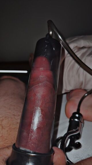 166C3572-7C5D-46C3-A971-258D07B81ACD.mp4