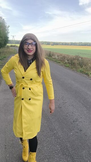 Adriennecross