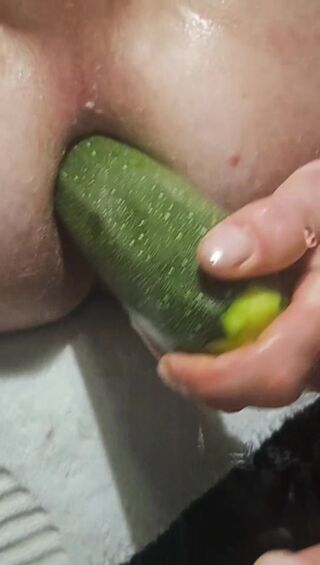 226ca32b-ffd0-4d8e-a400-ee56a805eba0-1_all_165.mp4