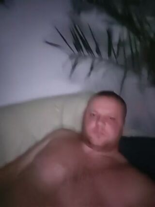LIVE - 2026-10-01 21:36