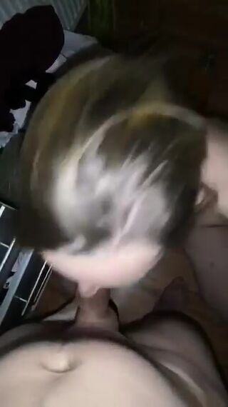 received_1204441813404891.mov