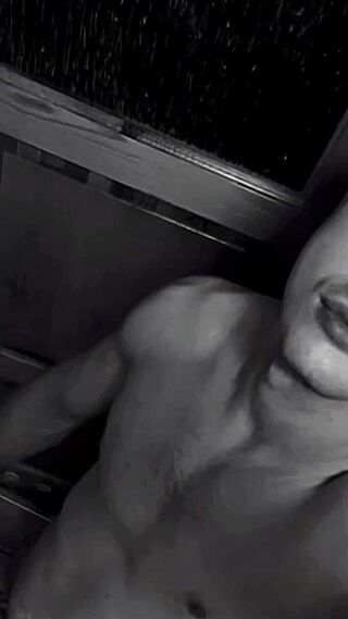 3DF5E75E-5EE1-4D88-AD41-4F8292C983E2.mov