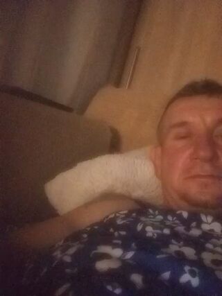 LIVE - 2026-10-07 21:32