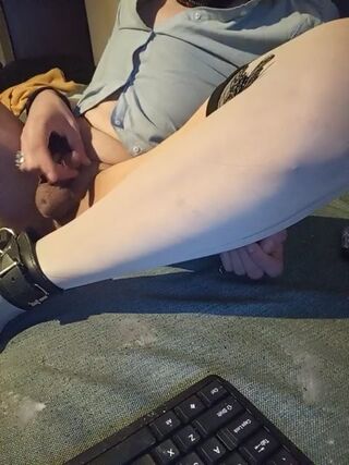 LIVE - 2026-10-10 05:44
