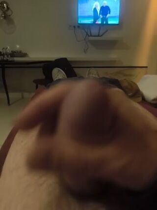 LIVE - 2026-10-19 20:27