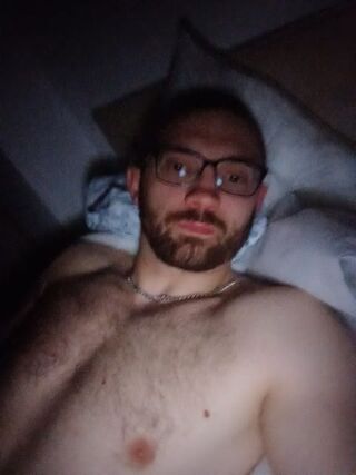 LIVE - 2026-10-22 00:19