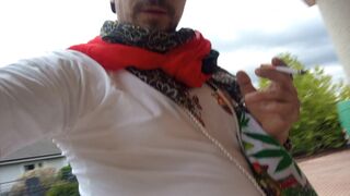 1000007965.mp4