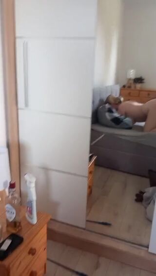 1000060418.mp4