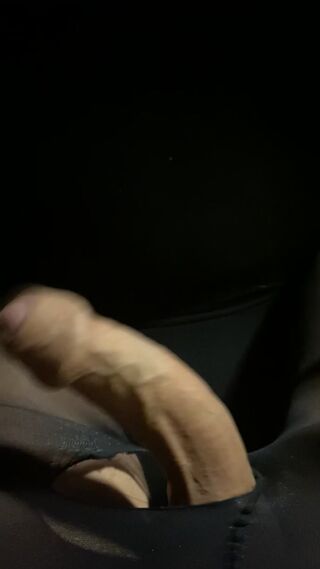 ips-3DD0281F-00DB-467E-BA48-42902C76363E.mp4