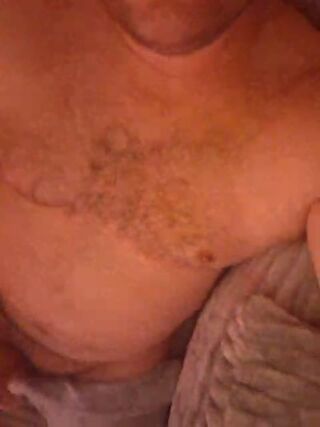 LIVE - 2026-10-27 03:39